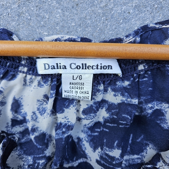 Women's sheer blouse - Picture 2 of 4